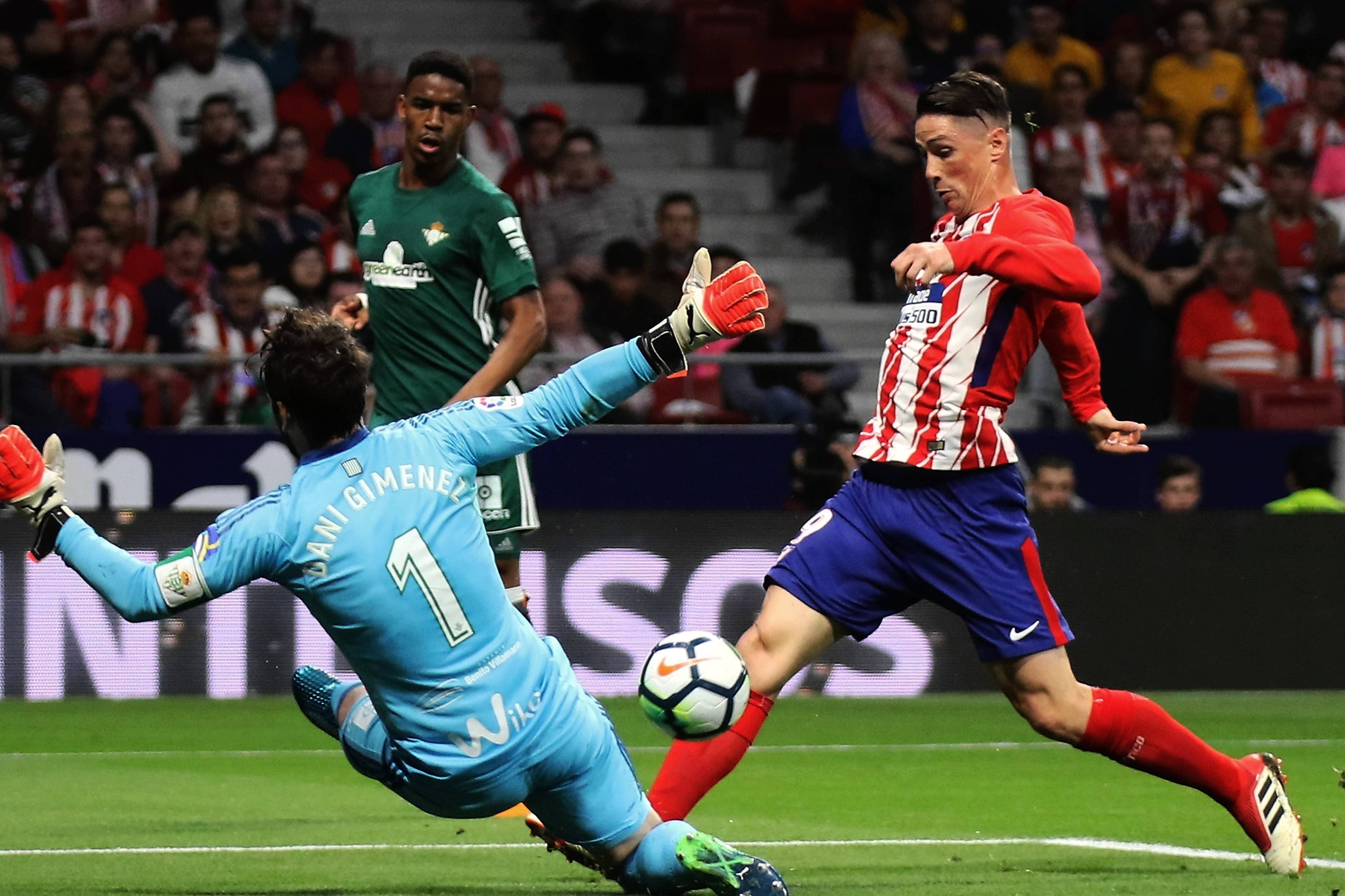 百家乐游戏_马德里竞技西甲击败瓦伦西亚格列兹曼抽射得分(2021西甲13轮马德里德比)