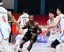 玩法_辽宁男篮CBA战胜广东宏远张镇麟暴扣得分的简单介绍